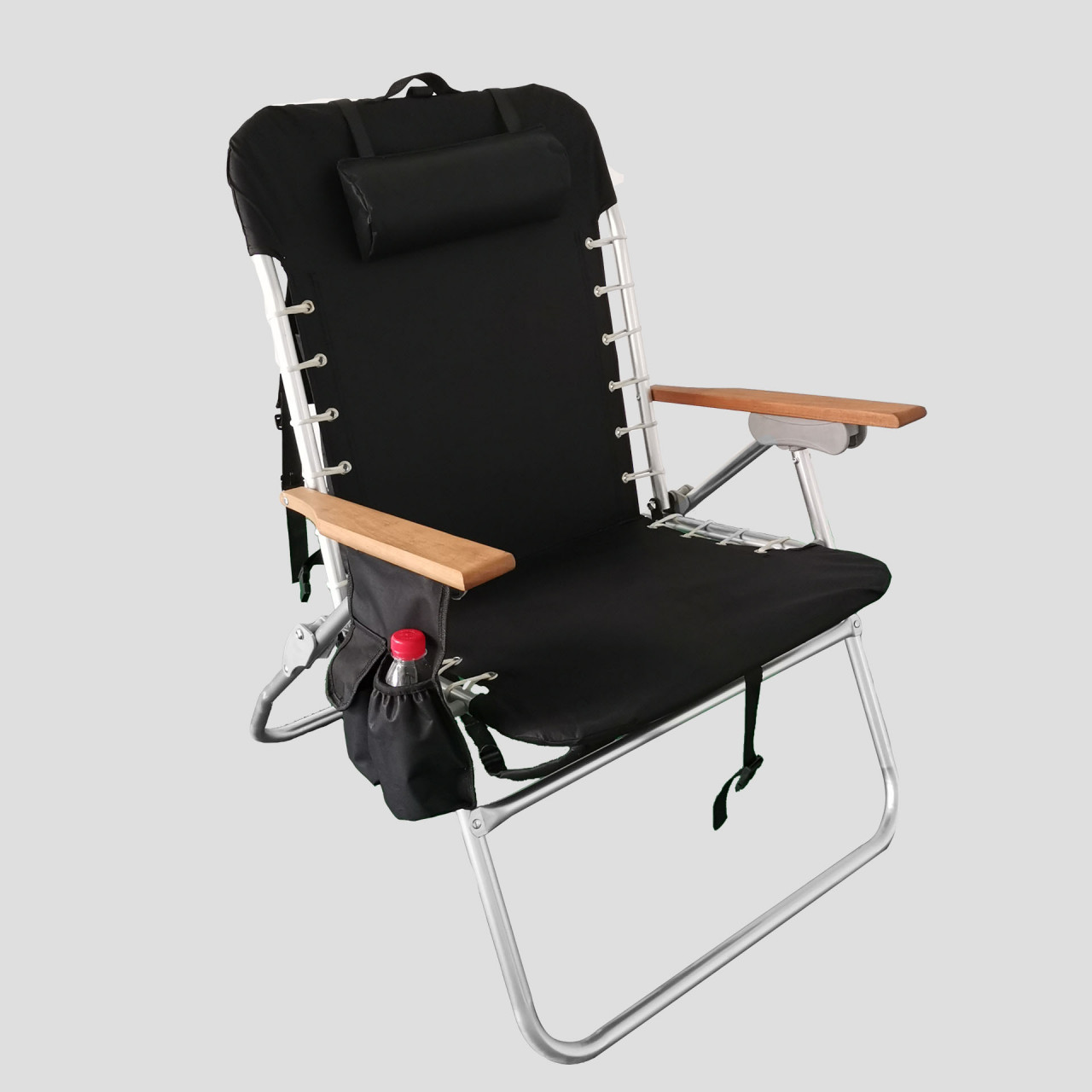 Simple Black And White Beach Chair 
